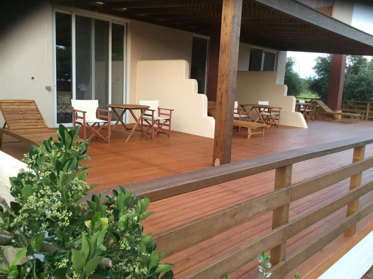 Artemis Suites Romanos  Eksteriør bilde