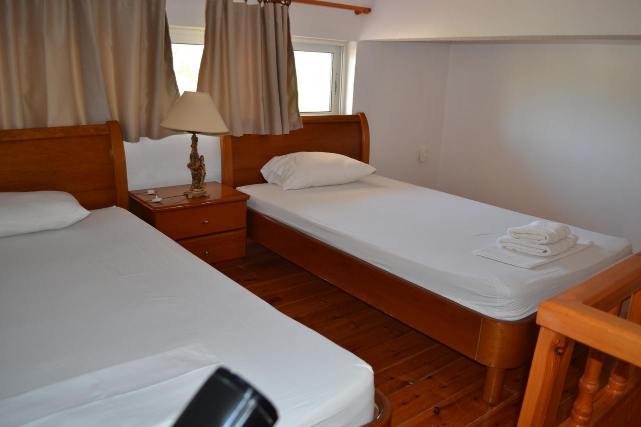Artemis Suites Romanos  Eksteriør bilde