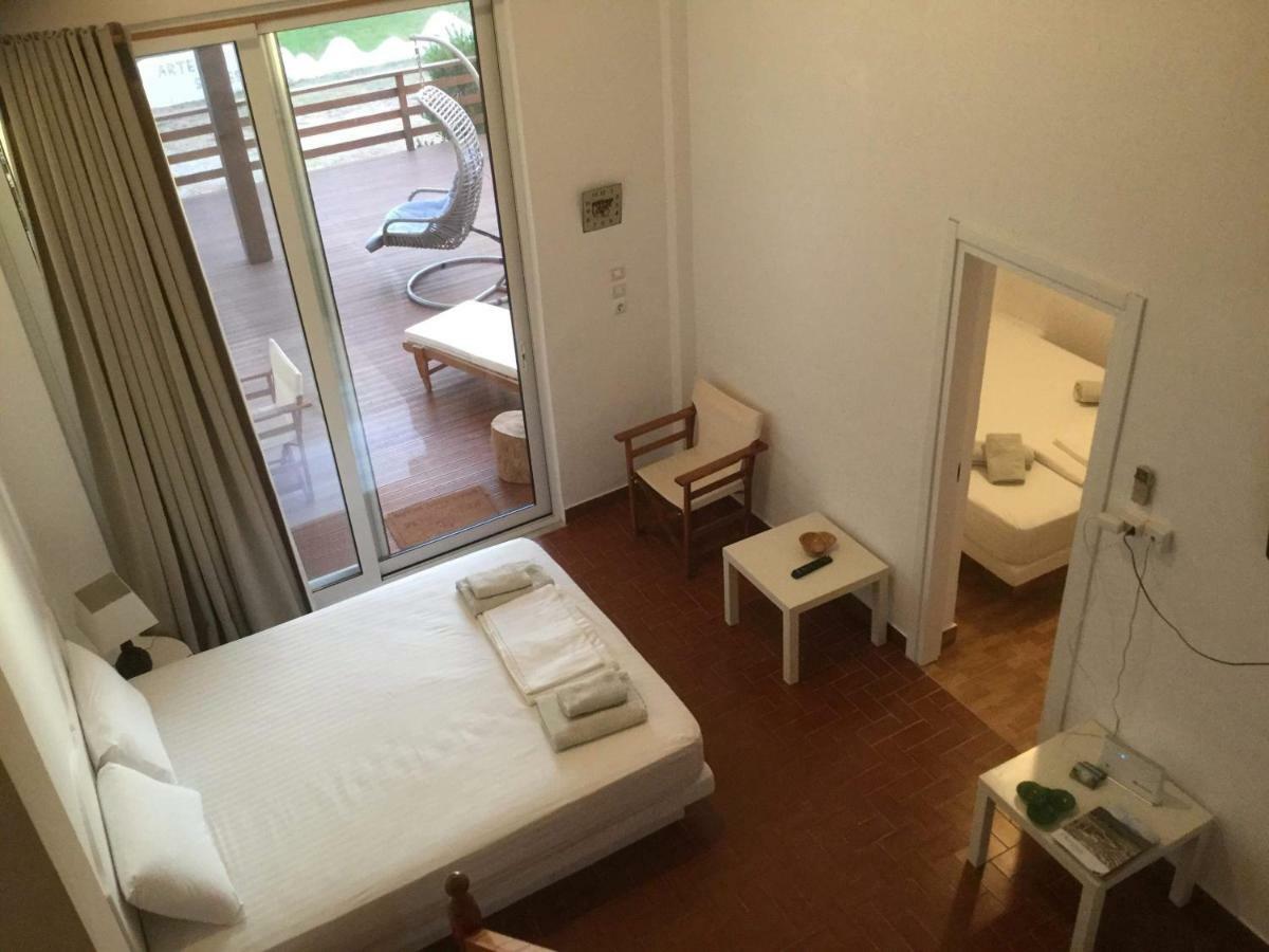 Artemis Suites Romanos  Eksteriør bilde