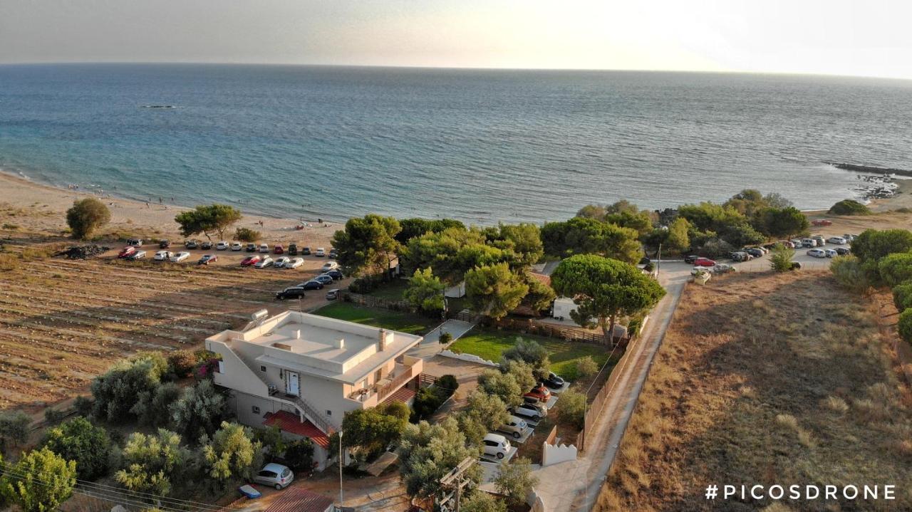 Artemis Suites Romanos  Eksteriør bilde